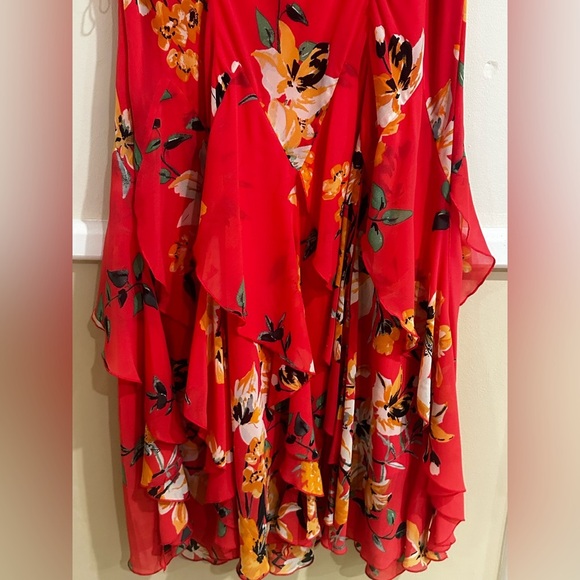 Floral Coral Sleeveless Dress - Picture 7 of 8